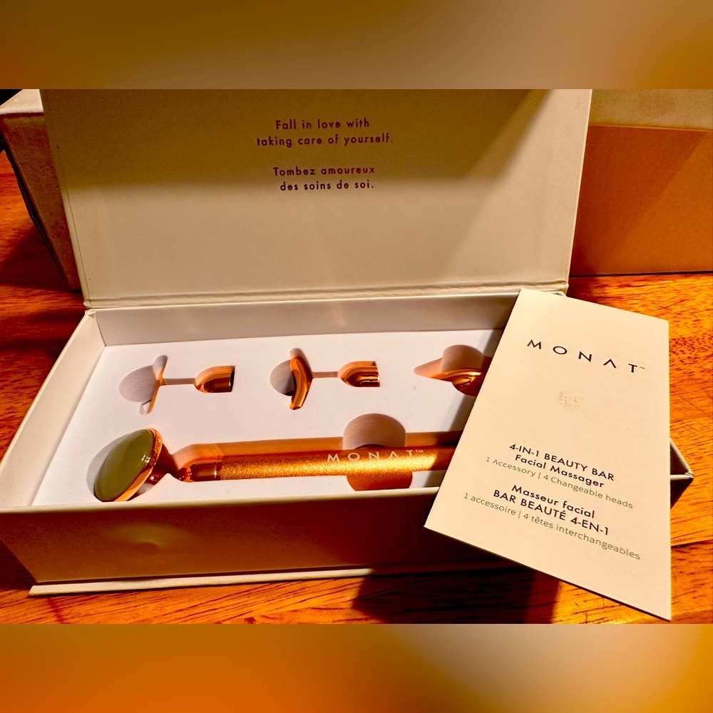 MONAT facial massager.